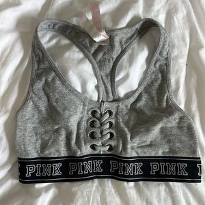 Women’s Sports Bra